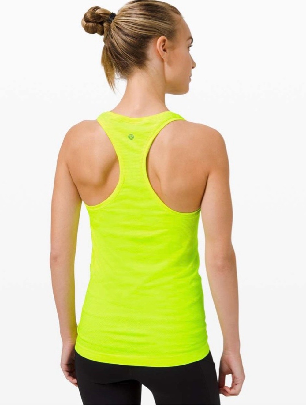 Lululemon Swiftly Tech Racerback 2.0 - Picture 2 of 5